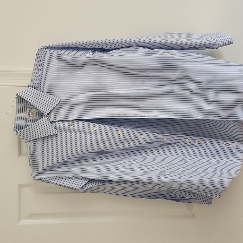 Brooks Brothers Slim Fit